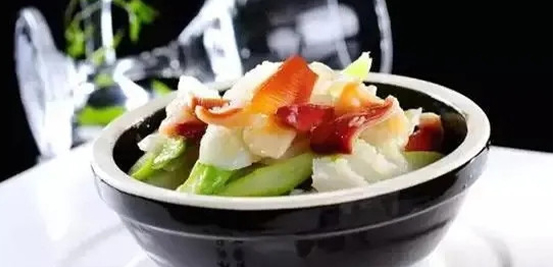 都说餐饮越来越难干了，那决定餐厅生意好坏的根源到底是什么？