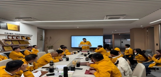 鼎之阳三月运营会议圆满召开：表彰先进、优化流程、聚力前行